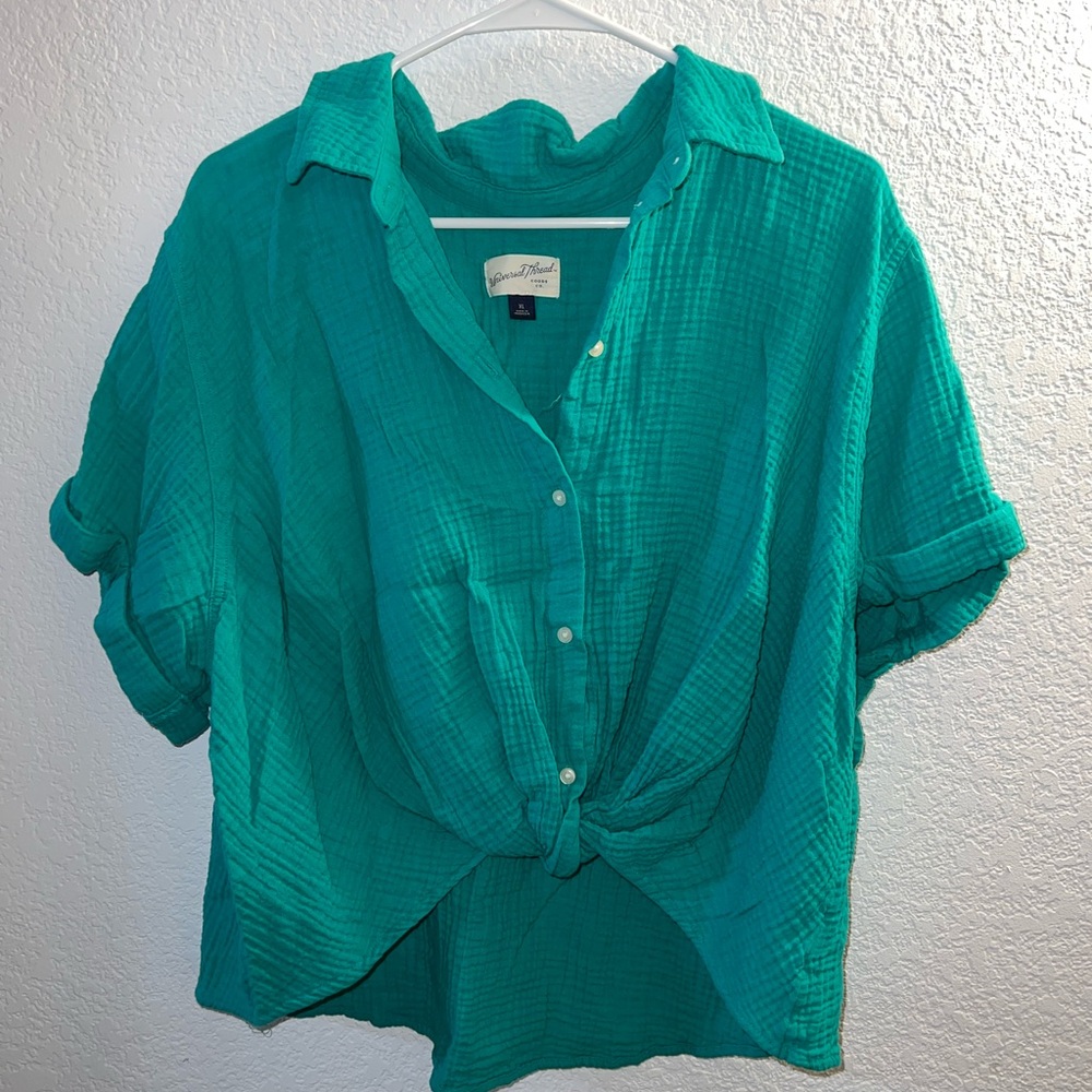 Universal Thread Green Short Sleeve Tie Front Shirt